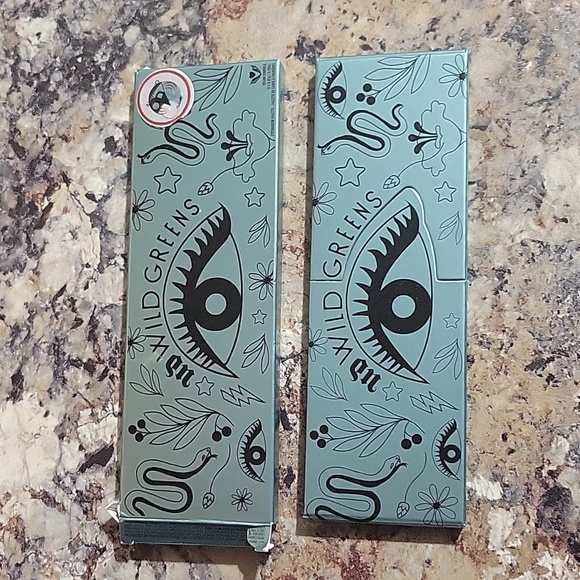 Urban Decay Wild Greens Palette - Picture 7 of 8